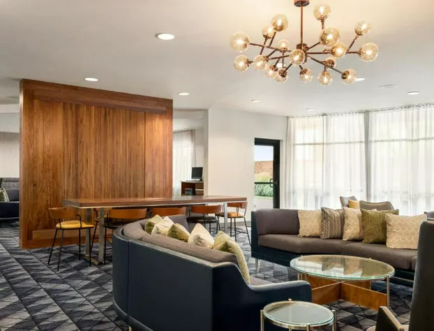 Courtyard by Marriott Columbia Missouri hotel detail image 2