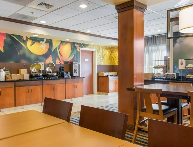 Fairfield Inn & Suites by Marriott Columbia hotel detail image 3