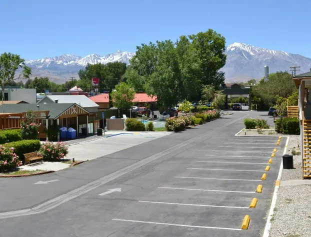 Vagabond Inn Bishop hotel detail image 1