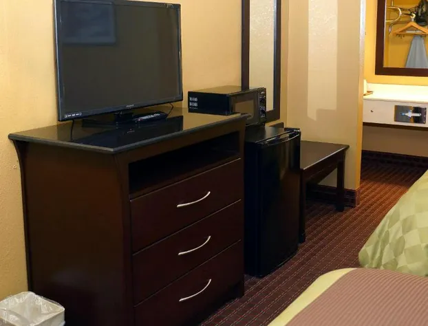 Executive Inn Opp hotel detail image 2