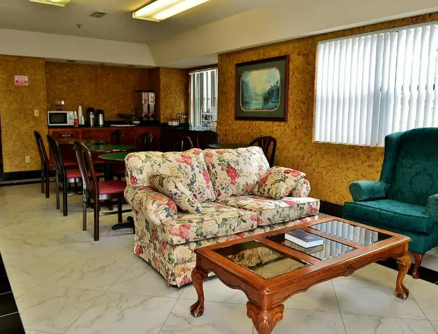Executive Inn Opp hotel detail image 3