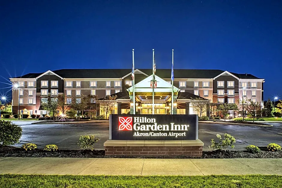 Hilton Garden Inn Akron Canton Airport hotel hero
