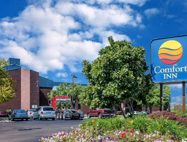 Comfort Inn Hall of Fame hotel detail image 1