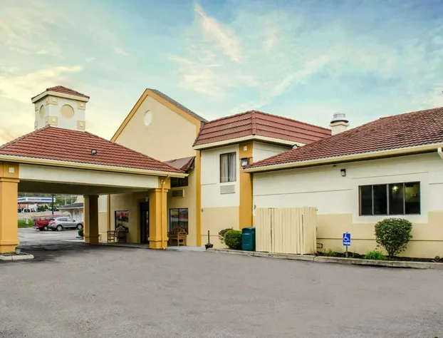 Quality Inn & Suites Medina - Akron West hotel detail image 1