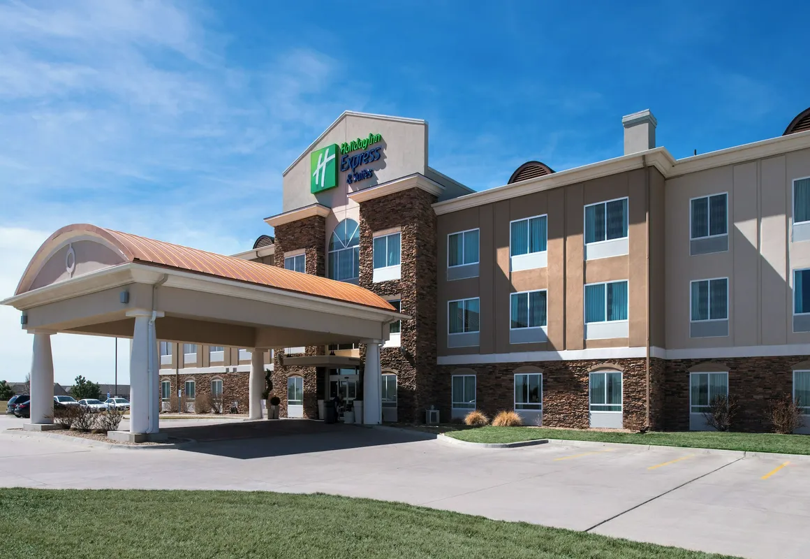 Holiday Inn Express & Suites Wichita Northwest by IHG hotel hero