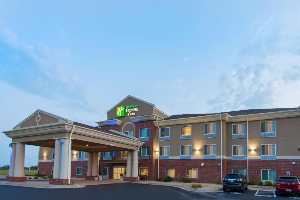 Holiday Inn Express Hotel & Suites El Dorado, Kansas by IHG hotel hero
