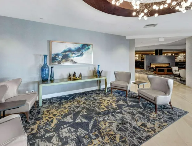 DoubleTree by Hilton Hotel Wichita Airport hotel detail image 3