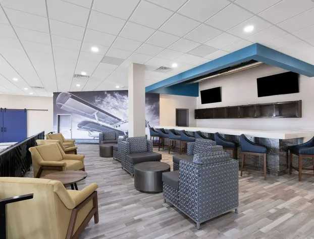 Wingate by Wyndham Wichita Airport hotel detail image 3