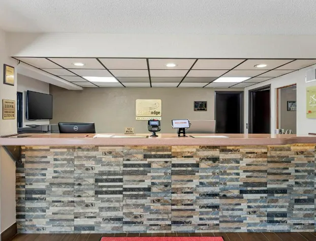 Econo Lodge Augusta, Downtown hotel detail image 2