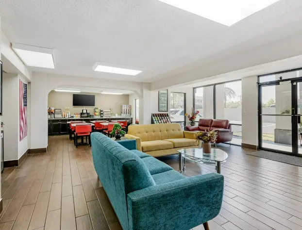 Econo Lodge Augusta, Downtown hotel detail image 3