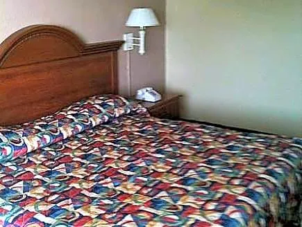 Relax Inn Augusta Hotel hotel detail image 4