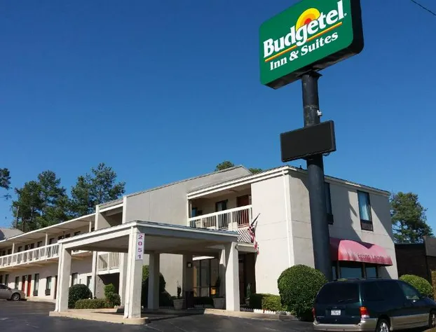 Budgetel Inn & Suites hotel detail image 1