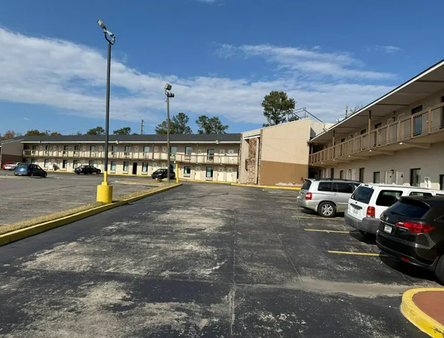 Budgetel Inn & Suites hotel detail image 3