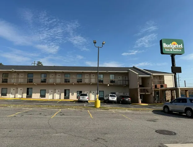 Budgetel Inn & Suites hotel detail image 4