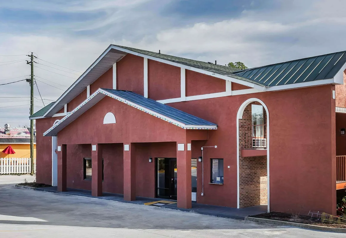 Rodeway Inn Augusta South hotel hero