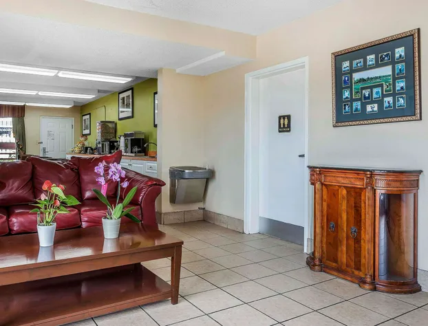 Rodeway Inn Augusta South hotel detail image 4