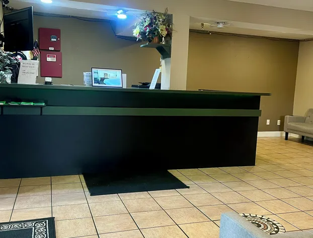 Country Hearth Inn & Suites Augusta hotel detail image 2