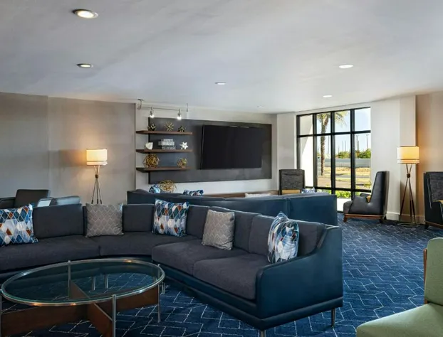 Courtyard Marriott Laredo hotel detail image 2