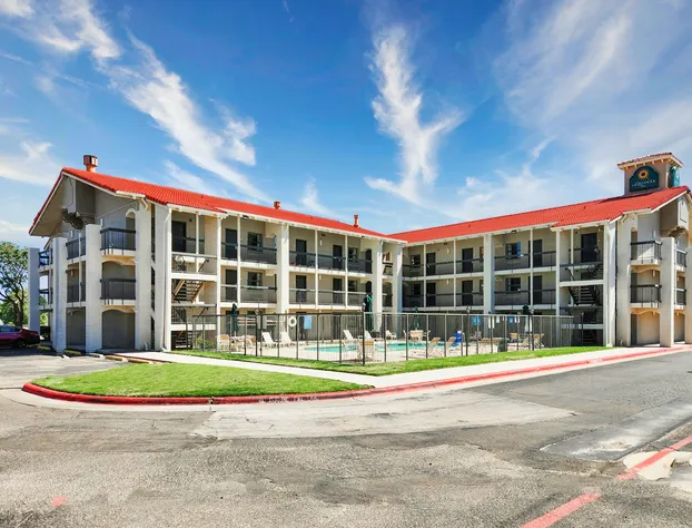 La Quinta Inn by Wyndham Amarillo West Medical Center hotel detail image 3