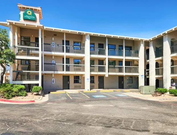 La Quinta Inn by Wyndham Amarillo West Medical Center hotel detail image 3