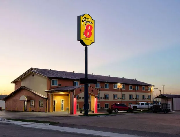Super 8 by Wyndham Amarillo hotel detail image 1