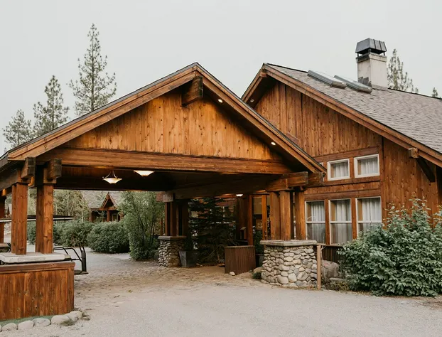 Chalet View Lodge hotel detail image 2