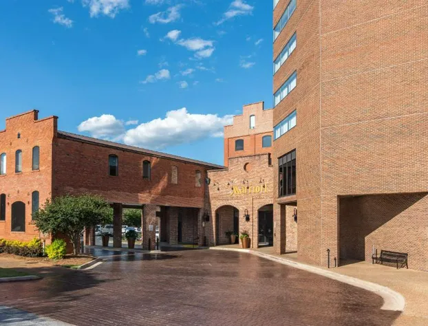 Columbus Marriott hotel detail image 2