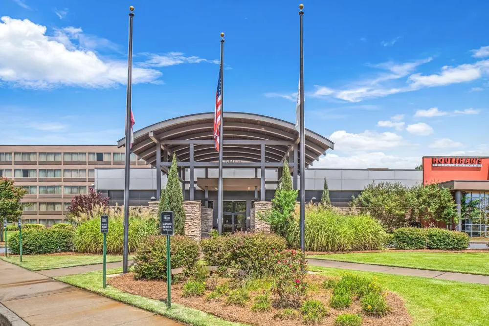 DoubleTree by Hilton Columbus hotel hero