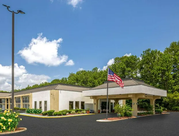 Baymont by Wyndham Columbus GA hotel detail image 1