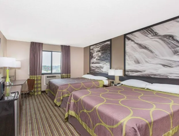 Super 8 by Wyndham Columbus Airport hotel detail image 3