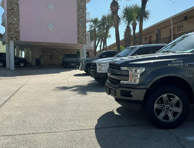 Flamingo Inn Beachfront hotel detail image 3