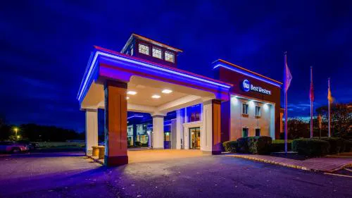 BEST WESTERN Leisure Inn hotel hero