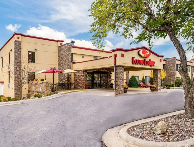 Econo Lodge Mayo Clinic Area hotel detail image 2
