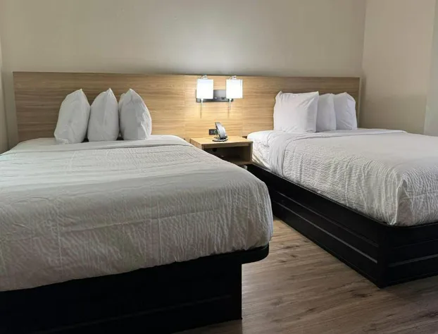 Days Inn by Wyndham McDonough hotel detail image 3