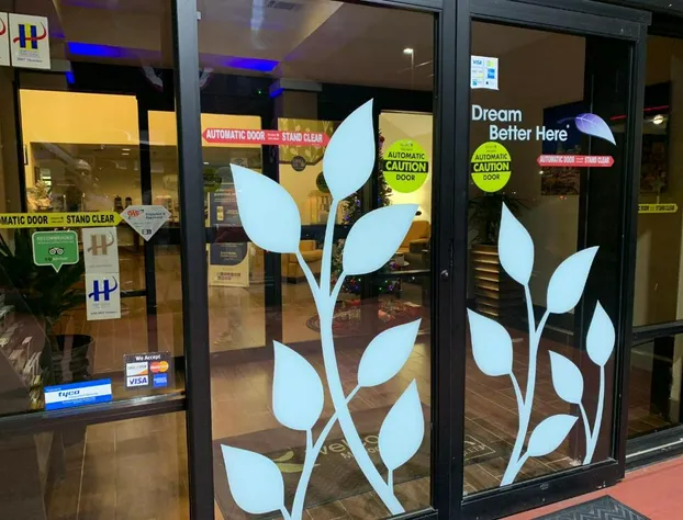 Days Inn by Wyndham McDonough hotel detail image 1