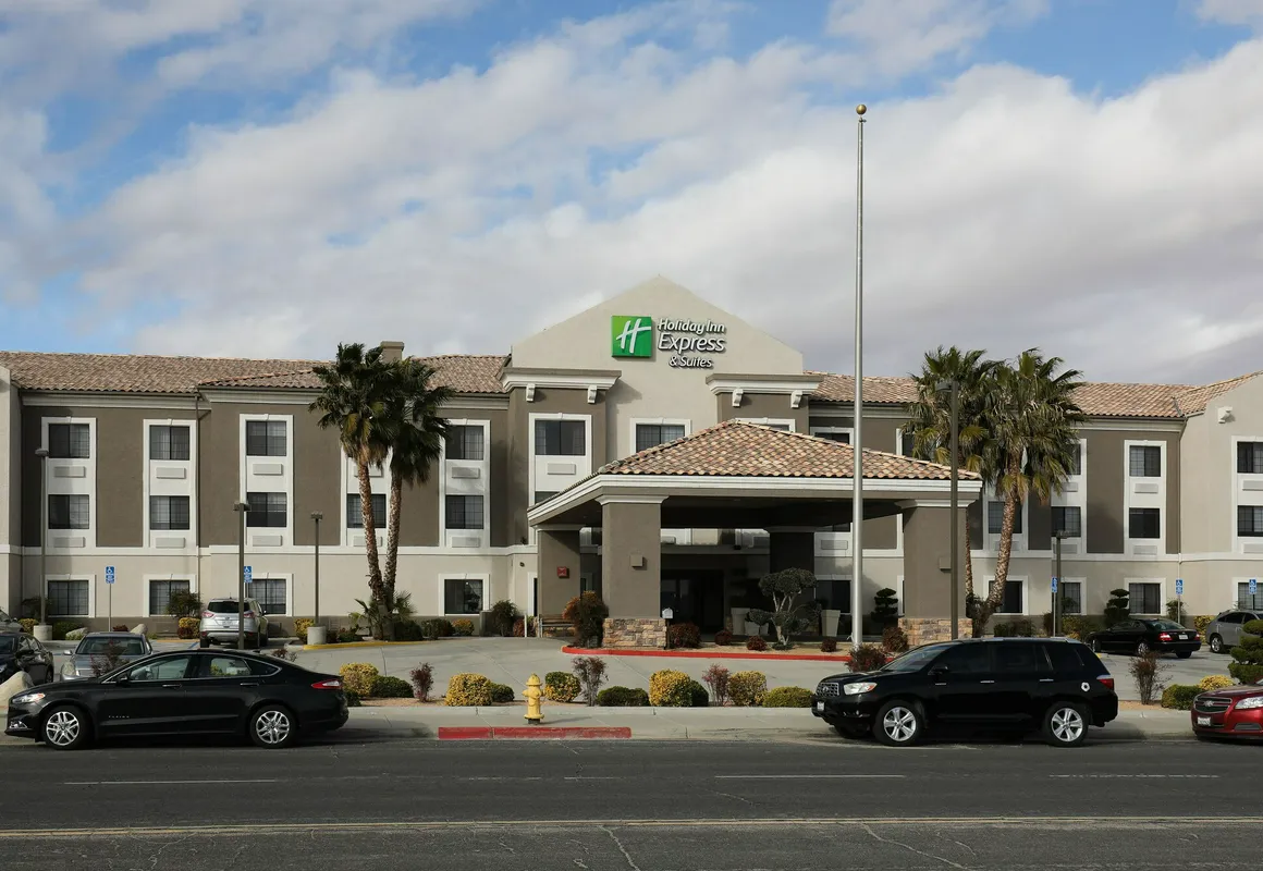 Holiday Inn Express Hotel & Suites Hesperia by IHG hotel hero