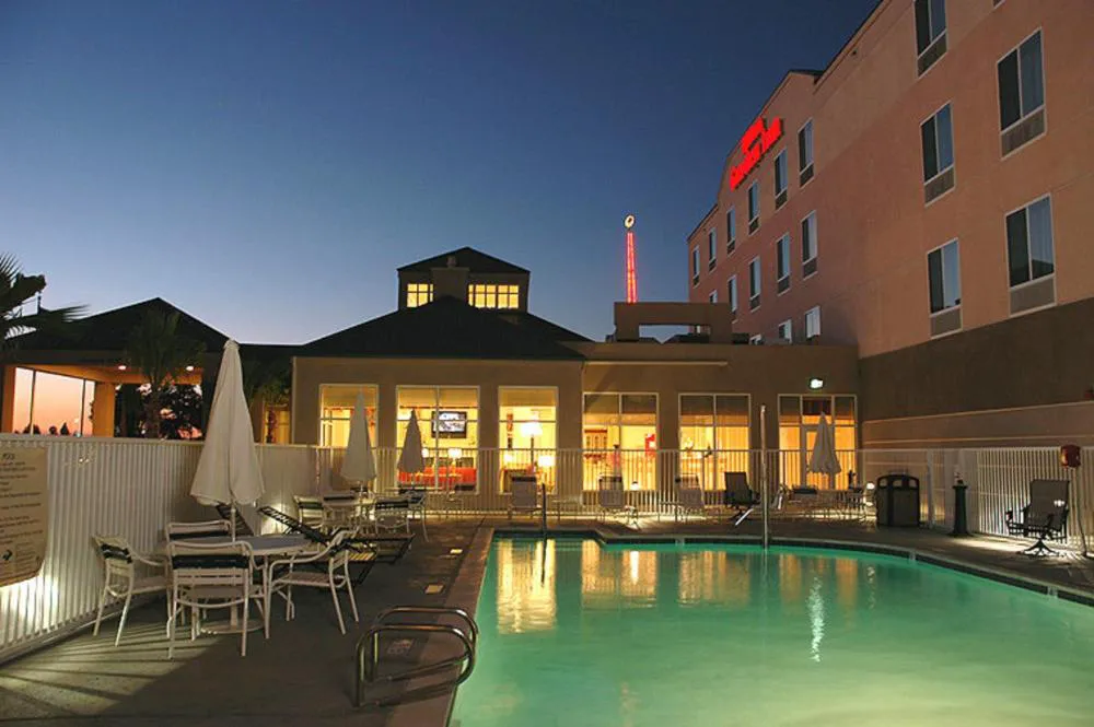 Hilton Garden Inn Victorville hotel hero