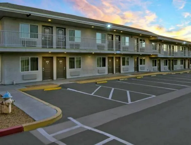 Motel 6 Victorville - Desert Express hotel detail image 3