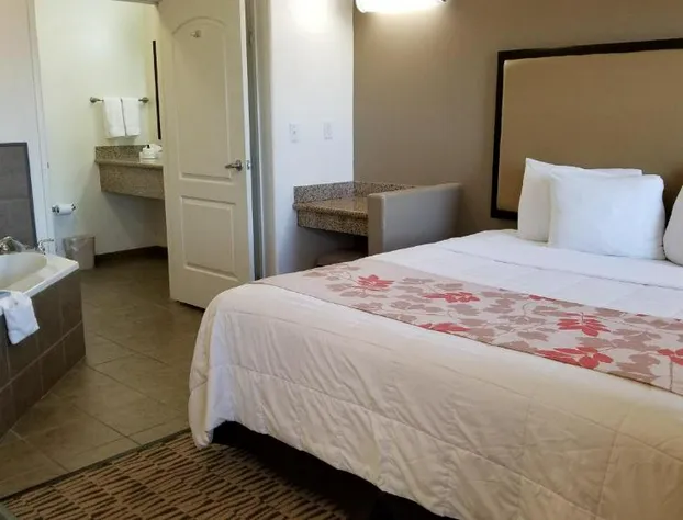 Hawthorn Suites by Wyndham Victorville hotel detail image 3