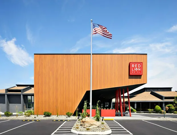 Red Lion Hotel Wenatchee City Center hotel detail image 1