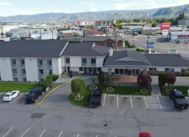 La Quinta Inn & Suites by Wyndham Wenatchee hotel detail image 3