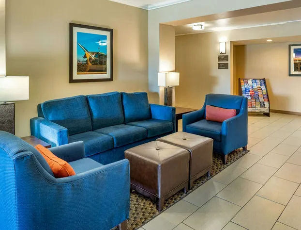 Comfort Inn & Suites Lancaster Antelope Valley hotel detail image 3