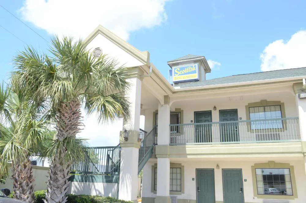 Scottish Inns & Suites at NRG Park hotel hero