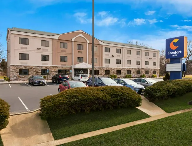 Comfort Inn Bordentown near NJ Turnpike hotel detail image 2