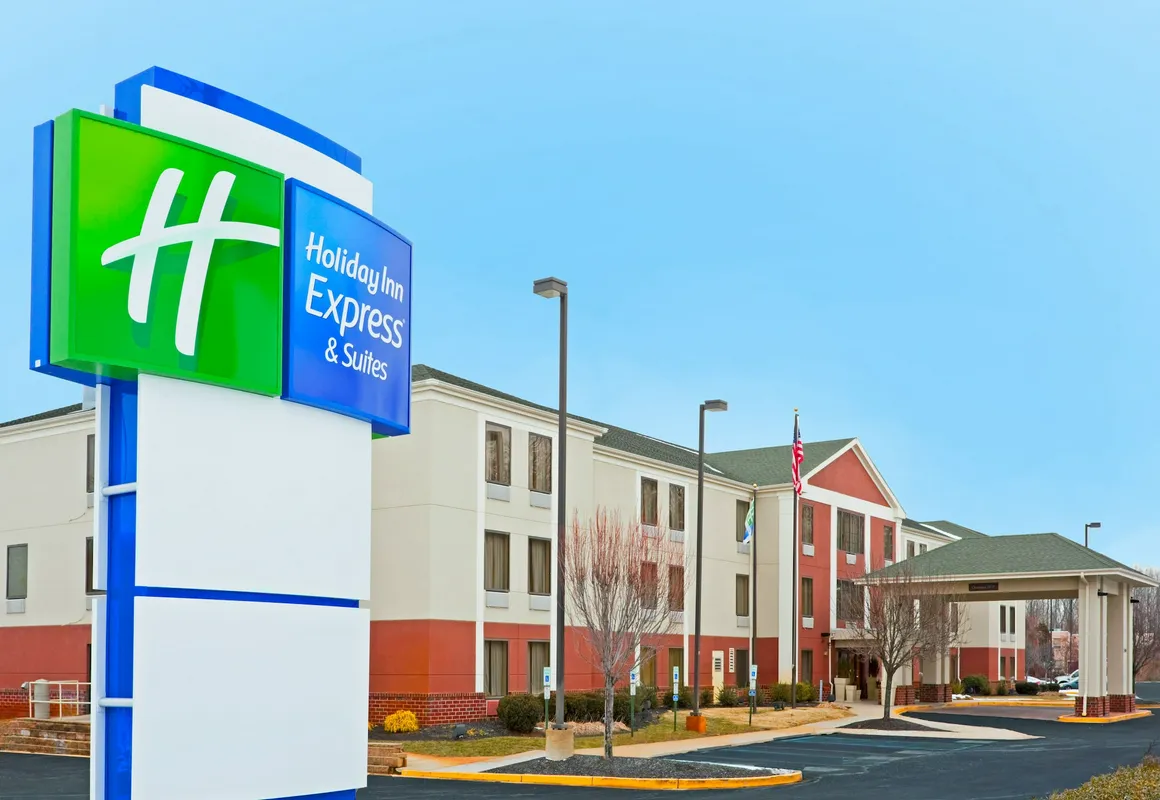 Holiday Inn Express Hotel & Suites Carneys Point by IHG hotel hero