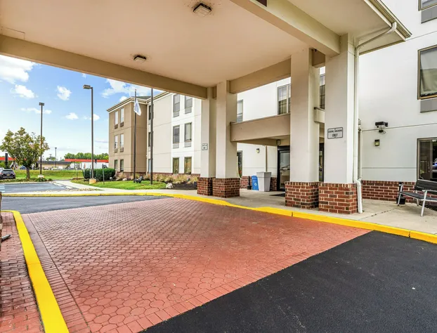 Holiday Inn Express Hotel & Suites Carneys Point by IHG hotel detail image 1