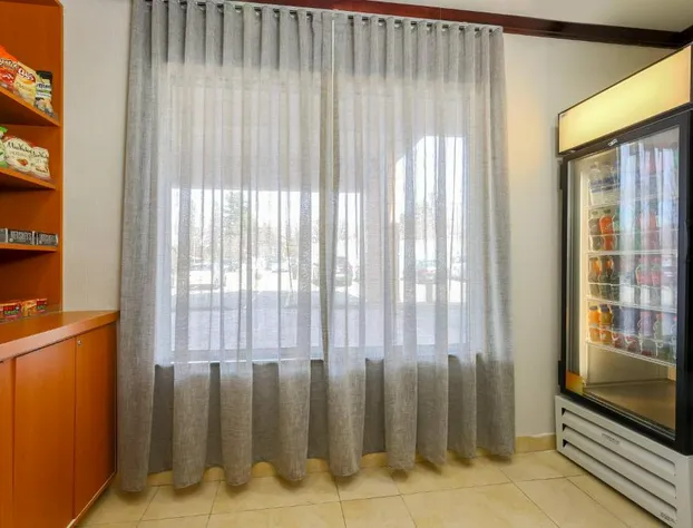 Fairfield Inn & Suites Mahwah hotel detail image 2