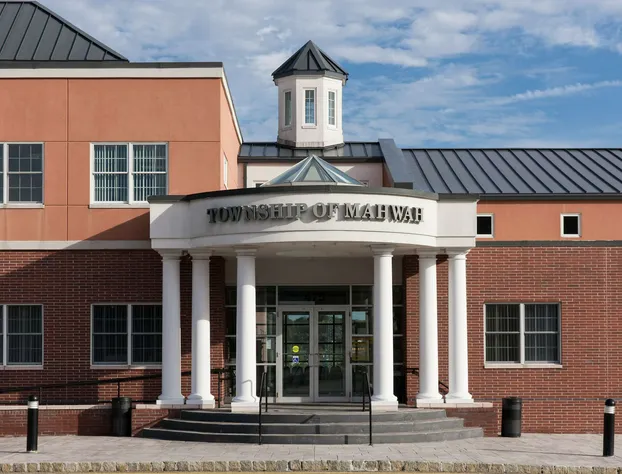 Homewood Suites by Hilton Mahwah hotel detail image 3