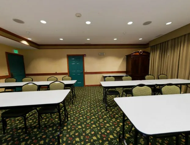 Country Inn & Suites by Radisson, Michigan City, IN hotel detail image 3