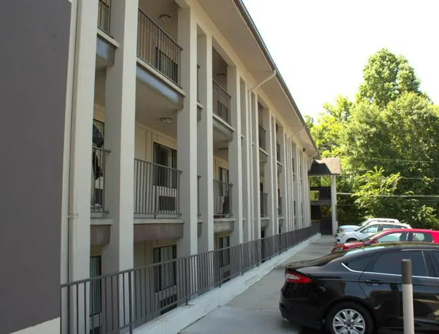 The University Inn at Emory hotel detail image 1